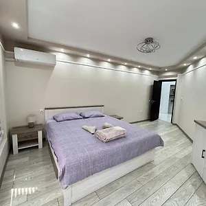 Deluxe Karina-free Parking Apartment